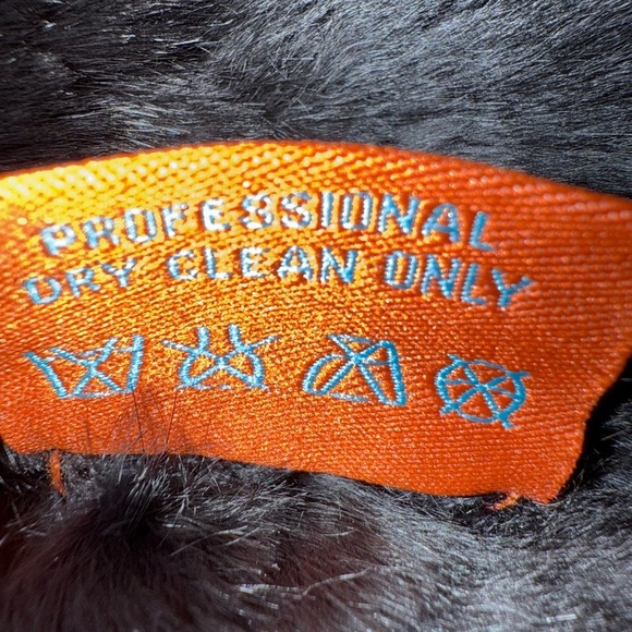 Patrizia Luca Real Fur Black Vest size S - Picture 9 of 10